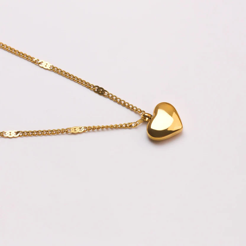 14K Gold Heart Pendant Necklace